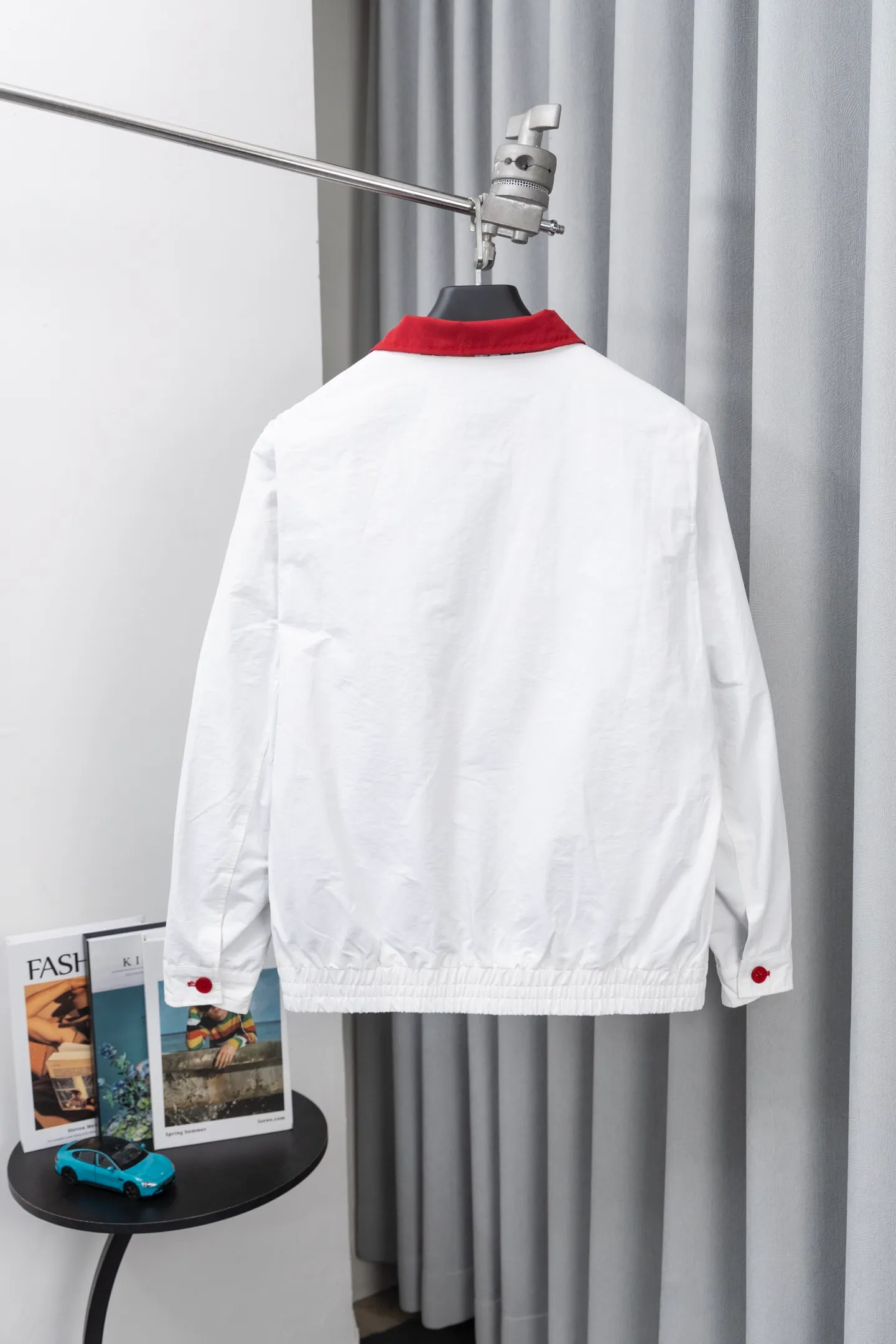 P310 model number: M024 POLO Ralph Lauren original molded small label, embroidered reversible old money style jacket, Guangzhou high luxury version, refined and shipped 🔥high version of the best goods🐮different from the market's junk goods🗯️different prices for the same picture means different versions ✅Don't be fooled by the same copywriting and pirated picture gangs who mix and distribute pictures at low prices and get high luxury pictures at low prices. Once you receive it and compare the quality, you will know where the difference is. Don’t lie. Look for the terminal. I don’t guarantee that my products are the cheapest, but I definitely guarantee that they are worth every penny of your hard-earned money!       Color: White Black Size: S-XL